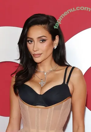 Shay Mitchell / OfficialShayMitchell / shaymitchell nude photo #0862