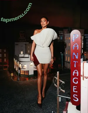 Shay Mitchell / OfficialShayMitchell / shaymitchell nude photo #0898