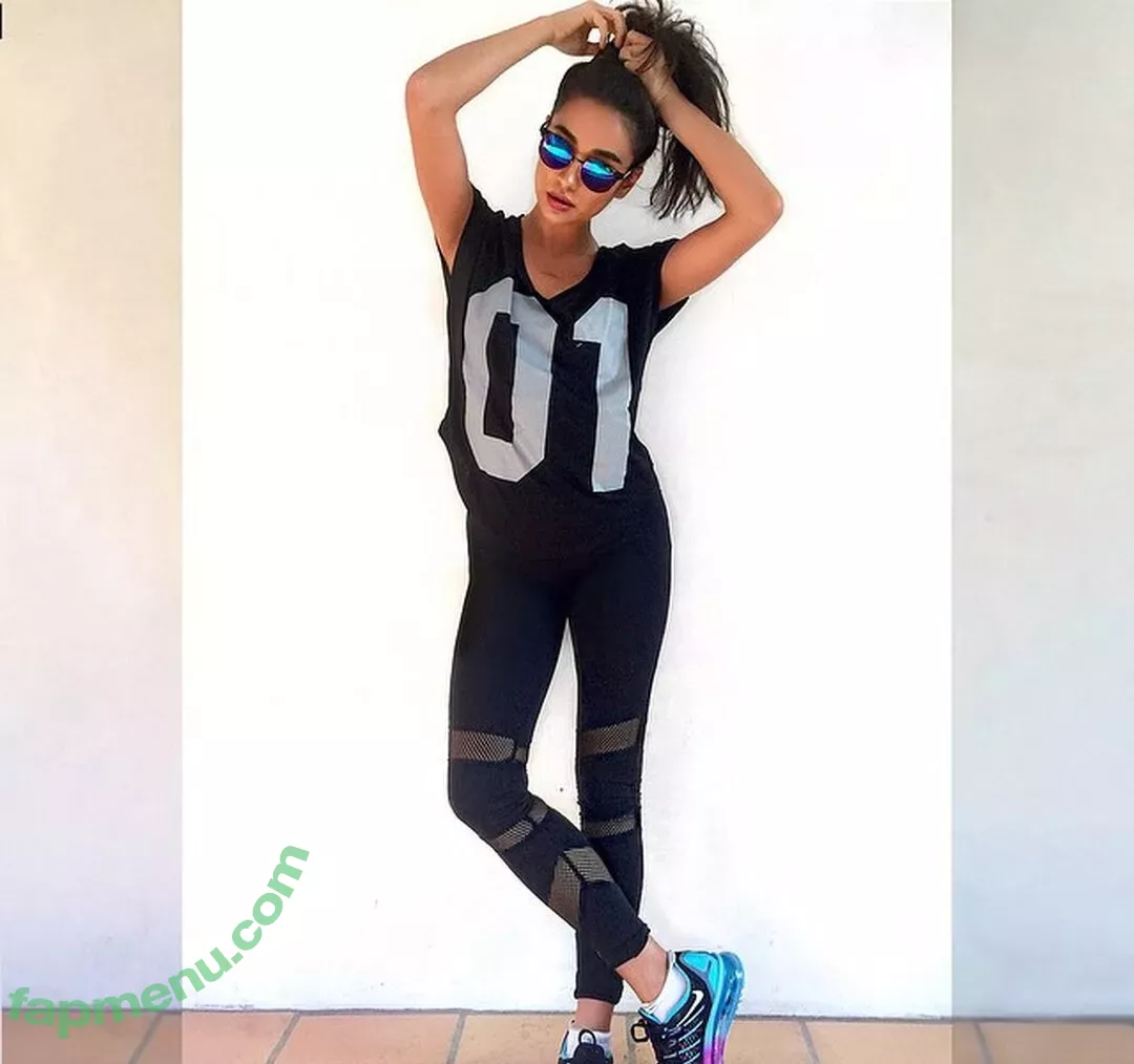 Shay Mitchell nude photo #0074 (shaymitchell)