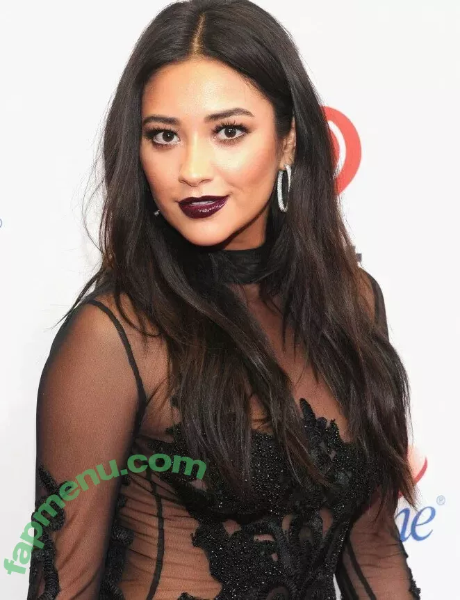 Shay Mitchell nude photo #0128 (shaymitchell)