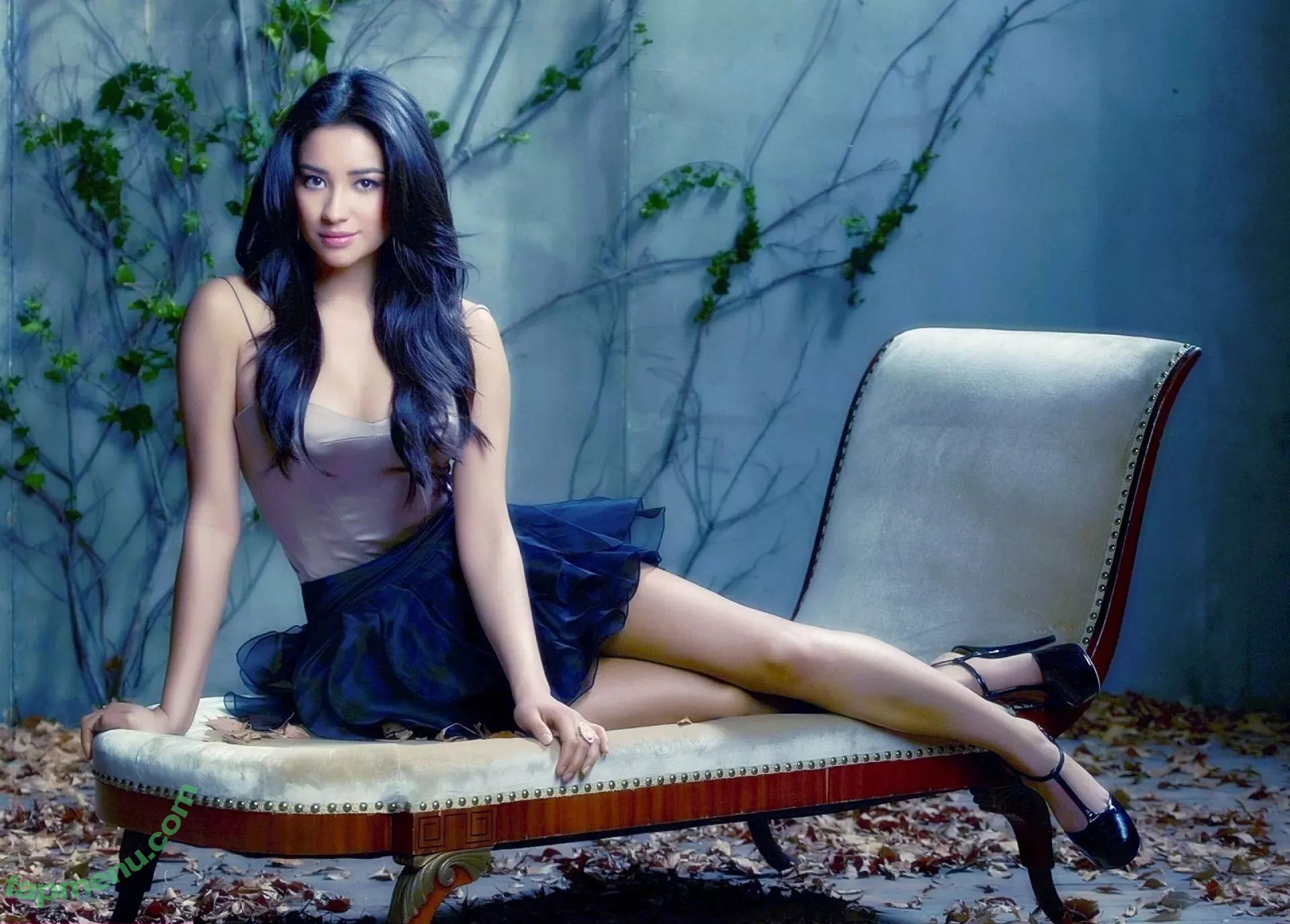 Shay Mitchell nude photo #0277 (shaymitchell)
