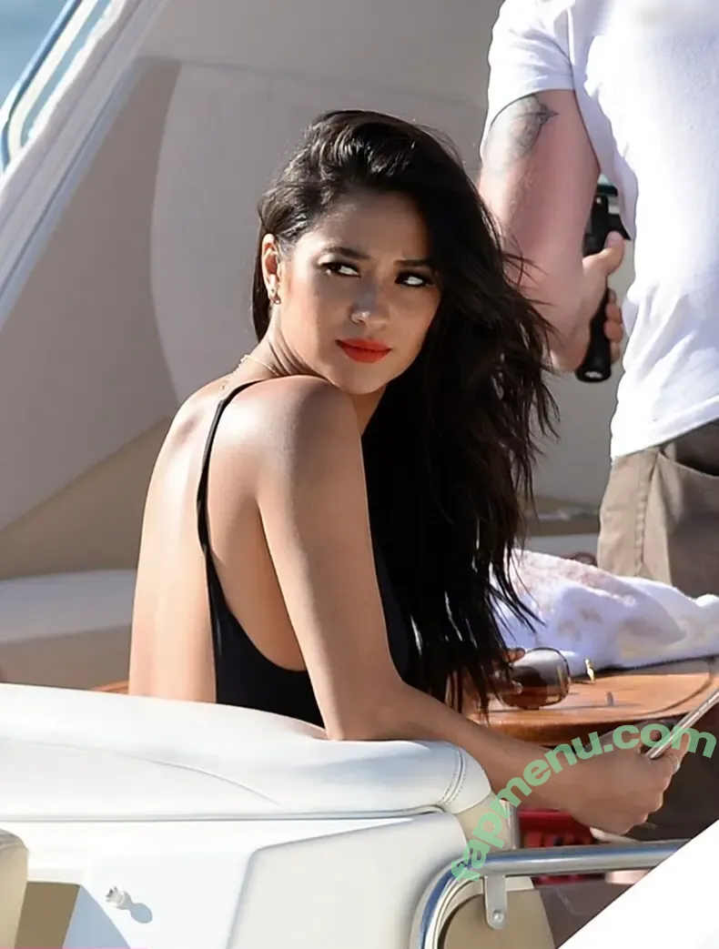 Shay Mitchell nude photo #0735 (shaymitchell)