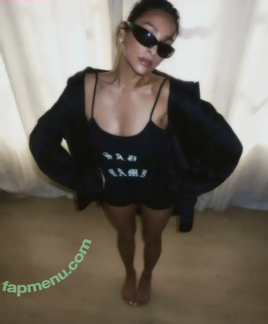 Shay Mitchell nude photo #0737 (shaymitchell)