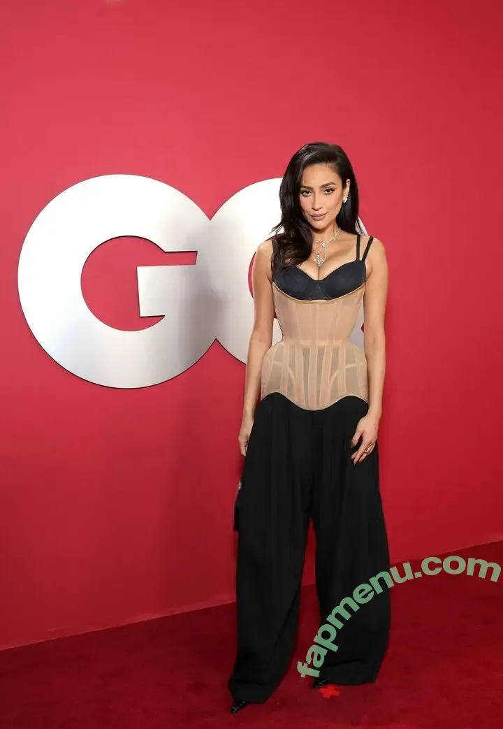 Shay Mitchell nude photo #0849 (OfficialShayMitchell / shaymitchell)