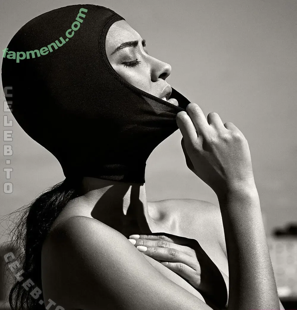 Shay Mitchell nude photo #0892 (OfficialShayMitchell / shaymitchell)