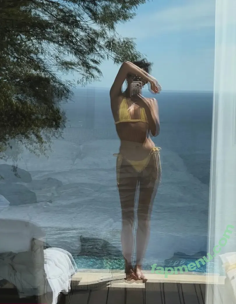 Shay Mitchell nude photo #0918 (OfficialShayMitchell / shaymitchell)