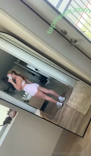  nude photo #0009
