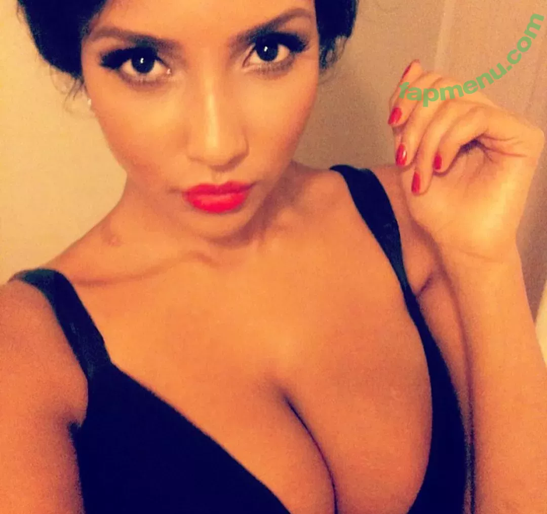 ShayLiving nude photo #0019 (ShayLiving)