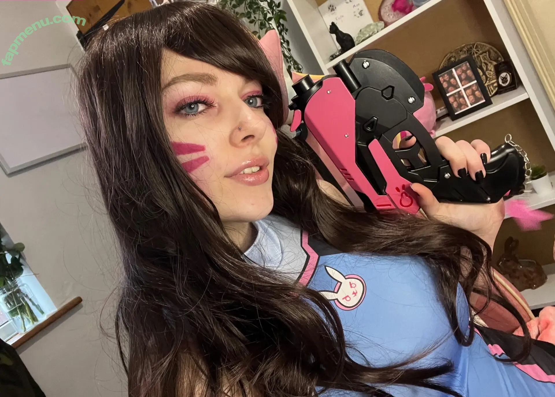 shazzabluexx nude photo #0050 (ShazzyWhite / shazbluexx)