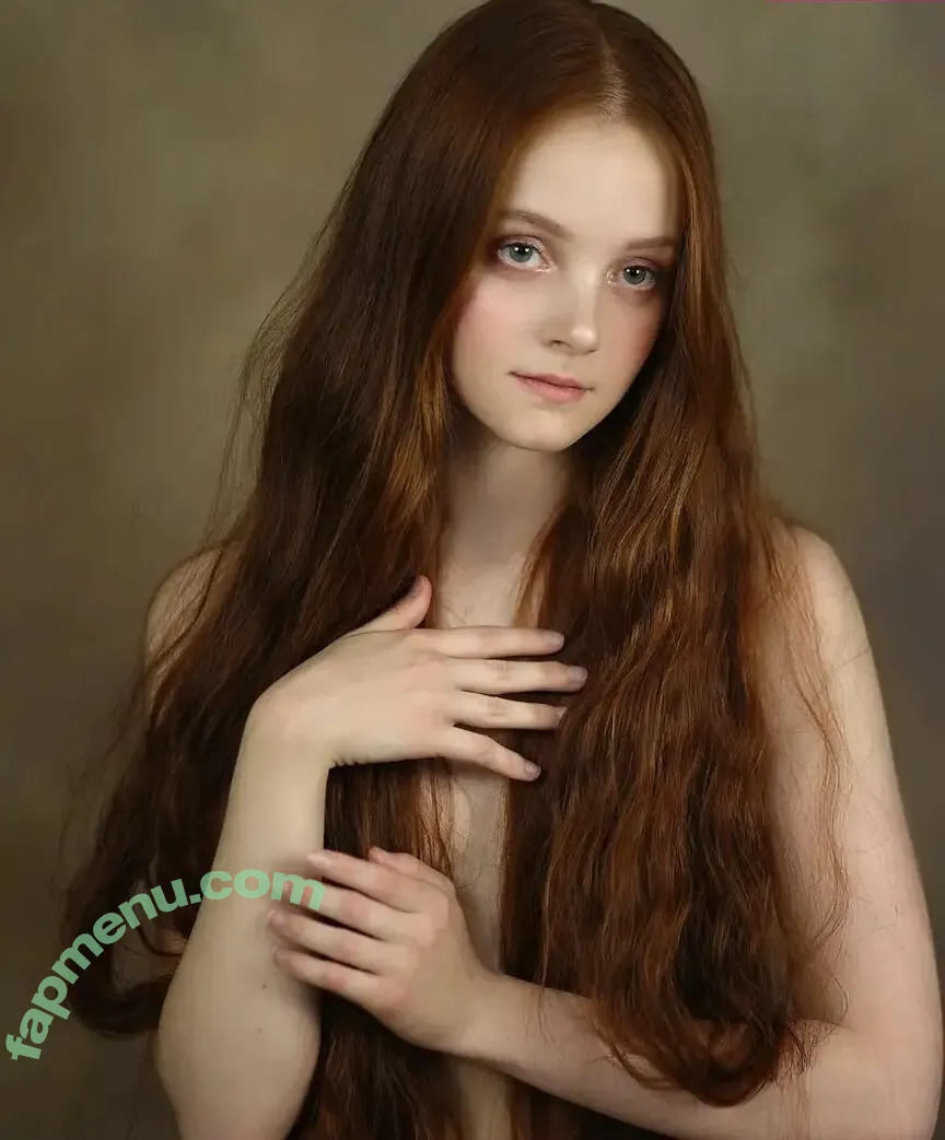 Shcherbakova Darya nude photo #0001 (re_foxy_dariy)