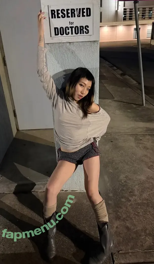 shdtmyf nude photo #0042 (Nera Mok)