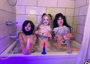 Shea Briar / SheaBriar / briarbaby21 / shea.briar / shea_briar / sheasbriarpatch nude photo #0275