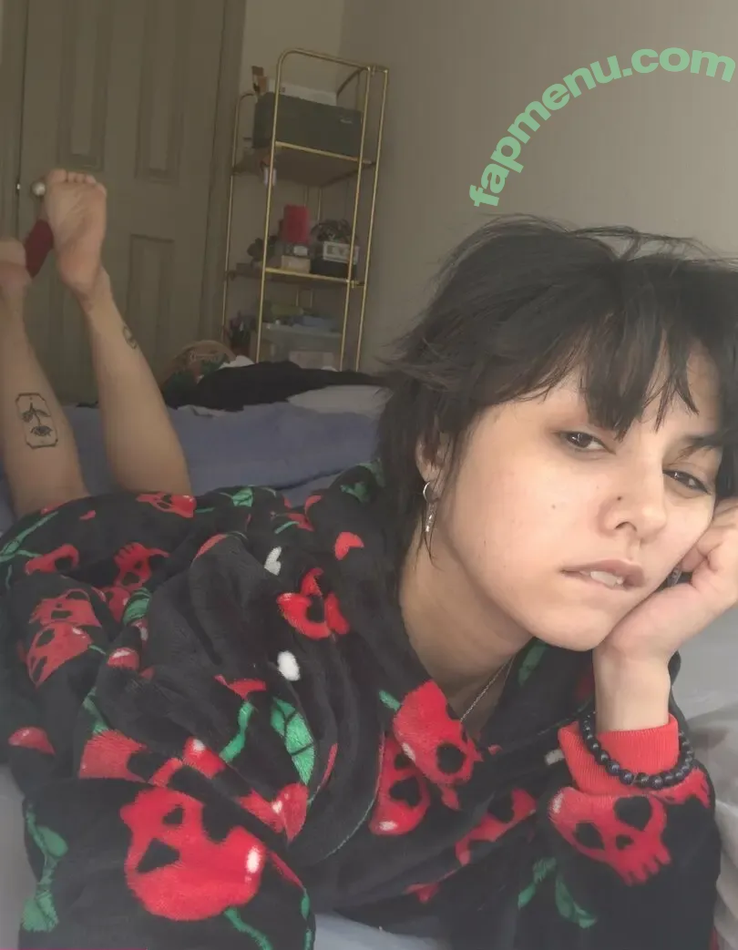 Shea Briar nude photo #0348 (SheaBriar / briarbaby21 / shea.briar / shea_briar / sheasbriarpatch)