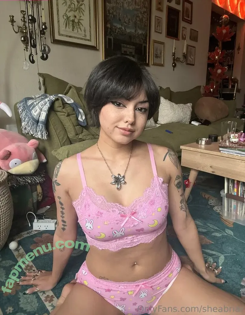 Shea Briar nude photo #0359 (SheaBriar / briarbaby21 / shea.briar / shea_briar / sheasbriarpatch)