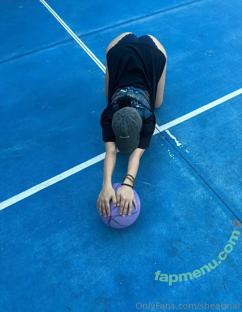 Shea Briar nude photo #0386 (SheaBriar / briarbaby21 / shea.briar / shea_briar / sheasbriarpatch)