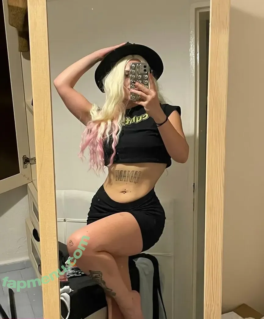 shebulkk nude photo #0018 (Duygu Cakmak)