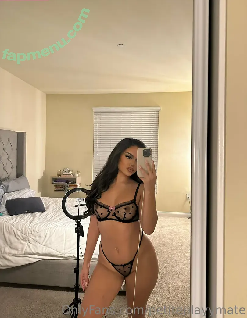 sheenaanaya nude photo #0022 (sheenaanaya)