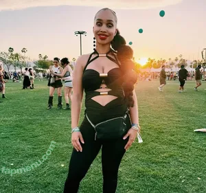 Sheera Morrison / itzsheera nude photo #0039