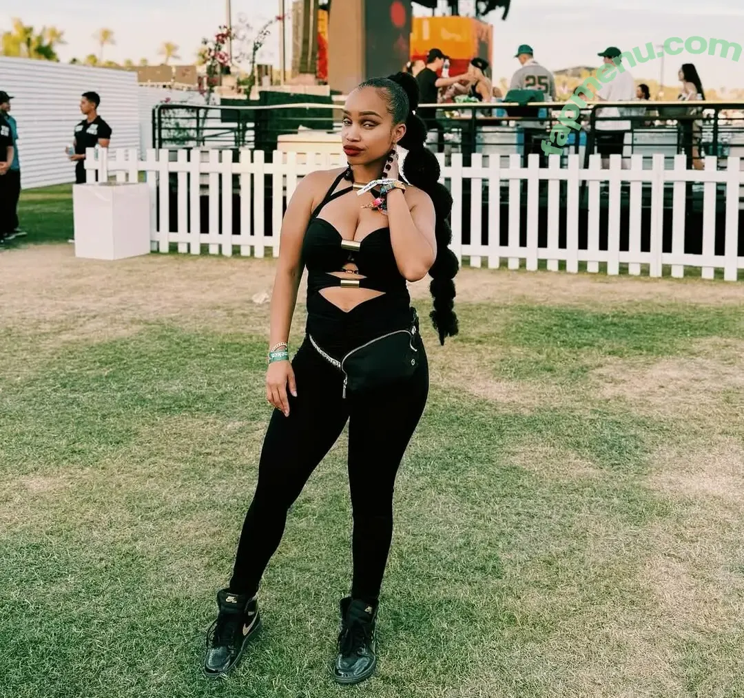 Sheera Morrison nude photo #0041 (itzsheera)