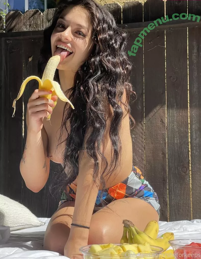 sheforkeeps nude photo #0500 (ryan reid / she.for.keeps)