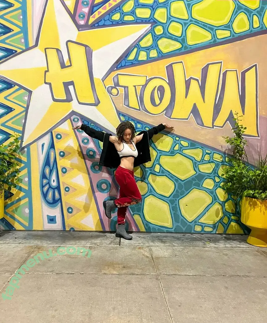 Shego.shegone nude photo #0043 (Shego.shegone)