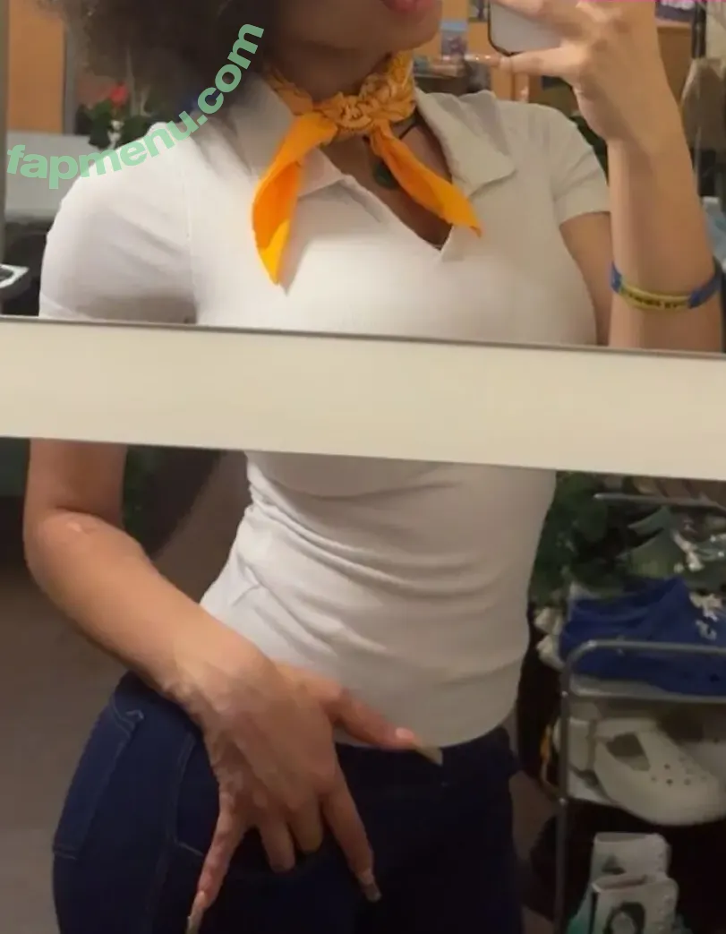 Shego.shegone nude photo #0054 (Shego.shegone)