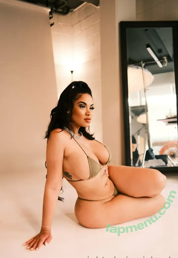 Sheismichaela nude photo #0058 (Sheismichaela)