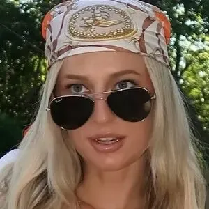 Shelbylee / Shelbylee_xoxo_ / XoxoShelbylee / shelbylee_xoxo nude photo #0004