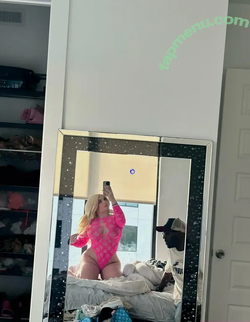shelbymayyye nude photo #0002 (shelbymay392)