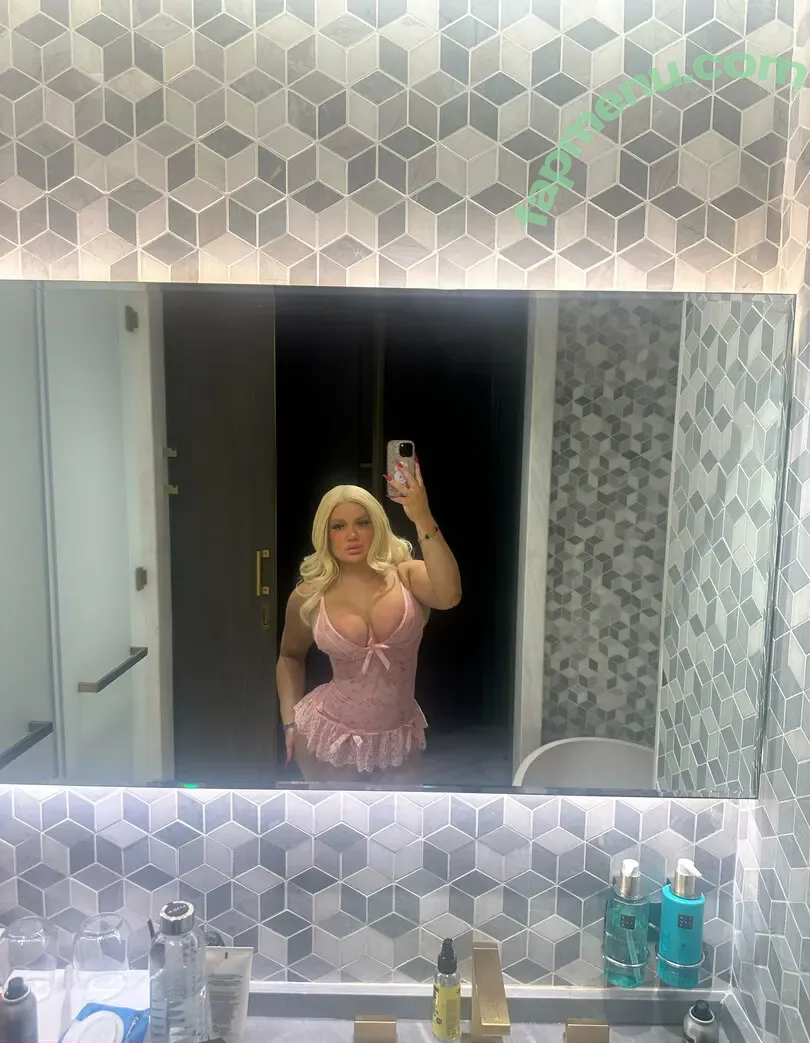 shelbymayyye nude photo #0013 (shelbymay392)