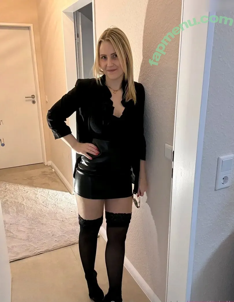 Shelly nude photo #0020 (vipshelly)