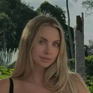 shellybunnyy / Michelle nude photo #0005