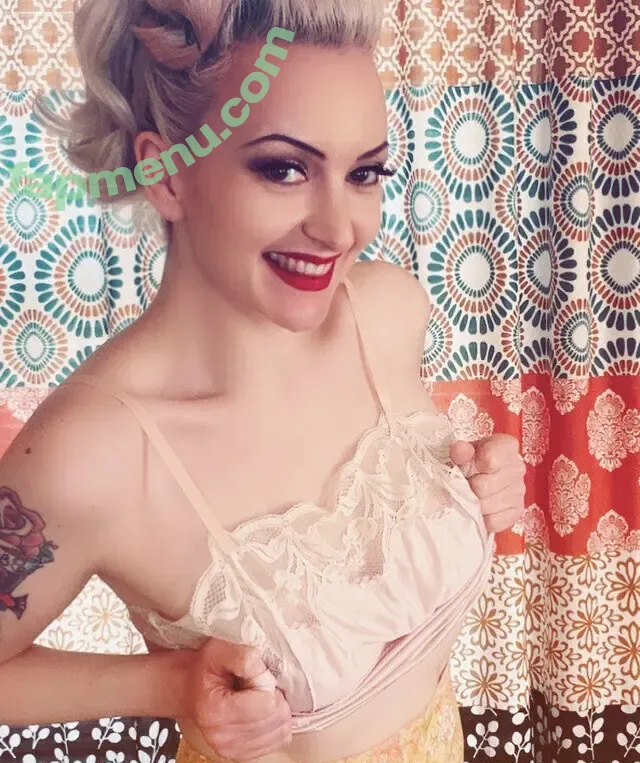 shellygalore nude photo #0029 (shellygalore)