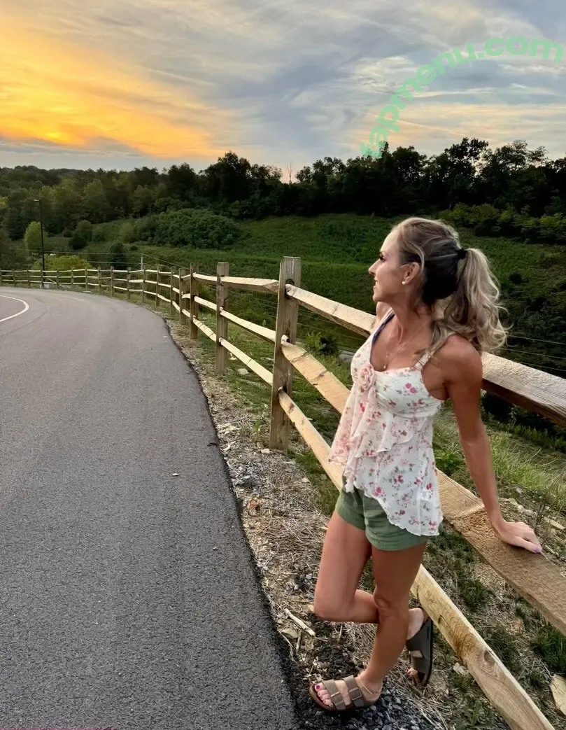 shellyrock nude photo #0144 (shellyrocks)