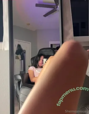 shemoanssjay / shemoansjays nude photo #0002