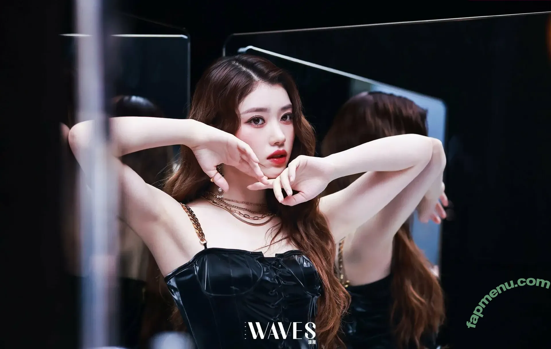 Shen Xiaoting nude photo #0036 (whosxiaoting_)