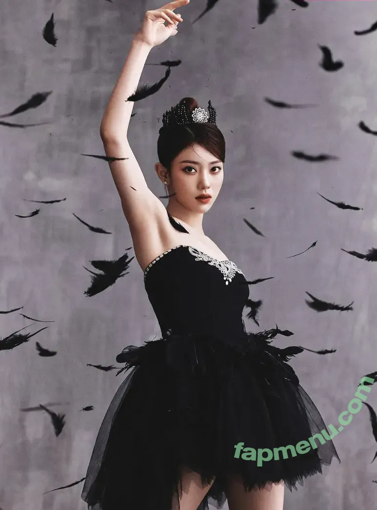 Shen Xiaoting nude photo #0042 (whosxiaoting_)
