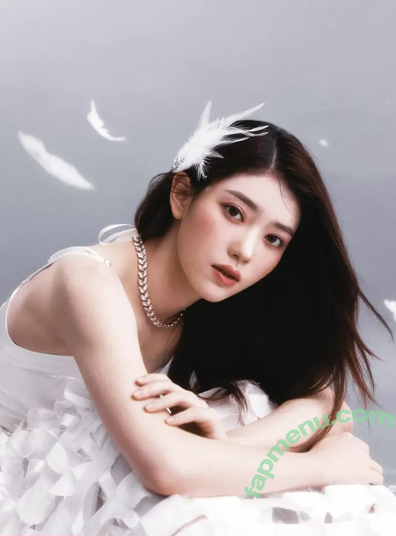 Shen Xiaoting nude photo #0045 (whosxiaoting_)