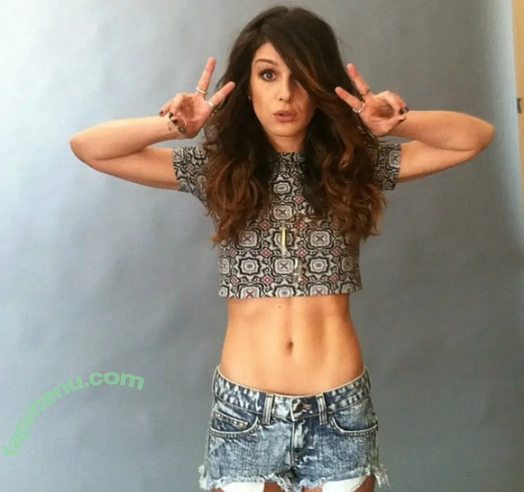 Shenae Grimes nude photo #0026 (shenaegrimesbeech)