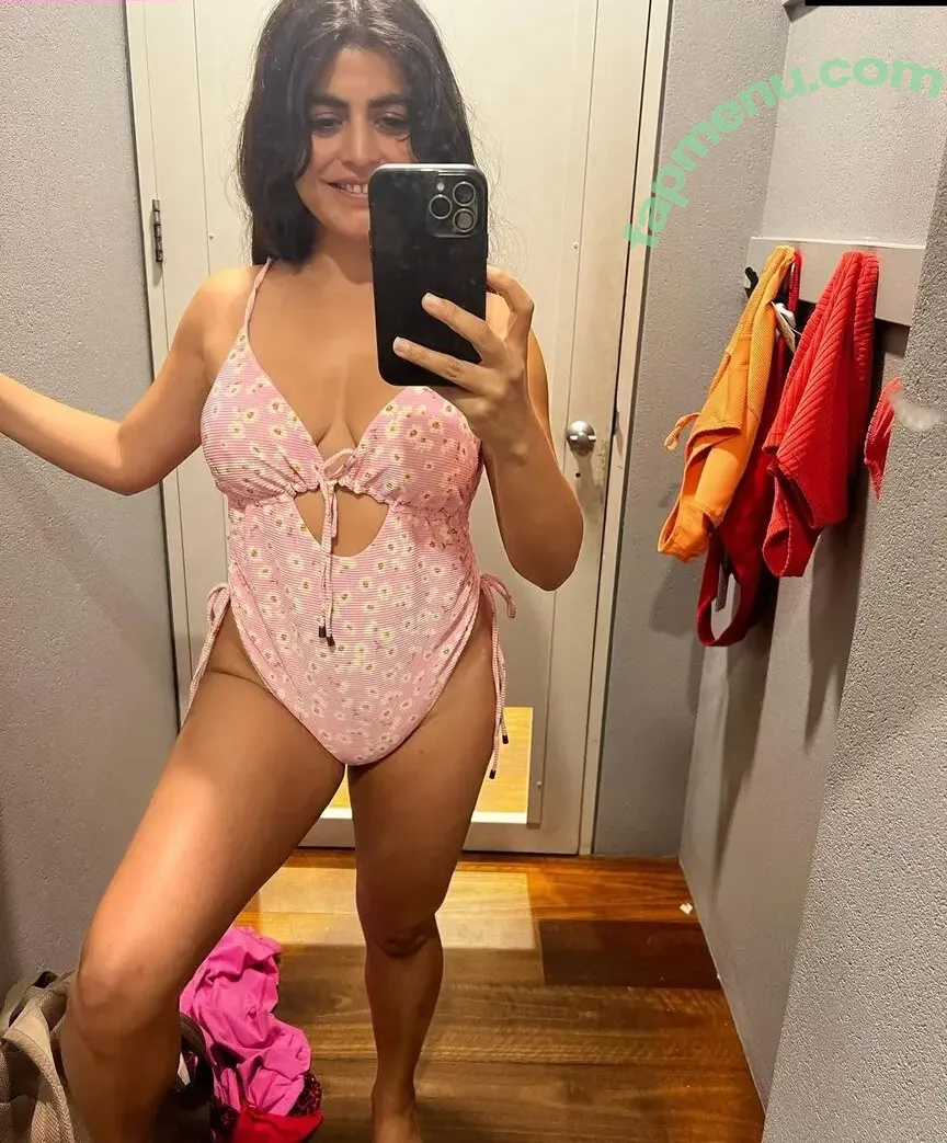 Shenaz Treasury nude photo #0011 (Shenaz Treasury)