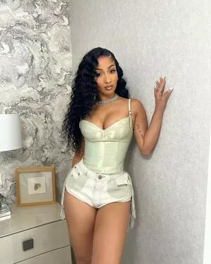 Shenseea nude photo #0020