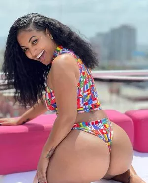 Shenseea nude photo #0164