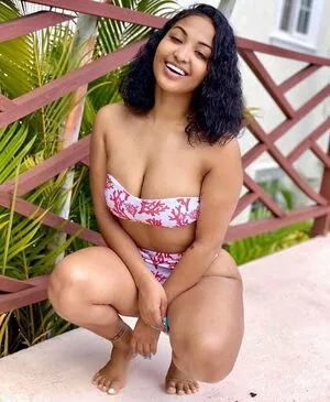 Shenseea nude photo #0182