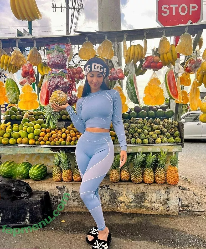 Shenseea nude photo #0018 (Shenseea)