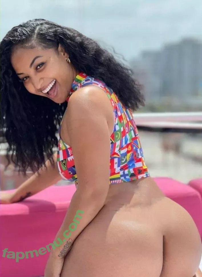 Shenseea nude photo #0165 (Shenseea)