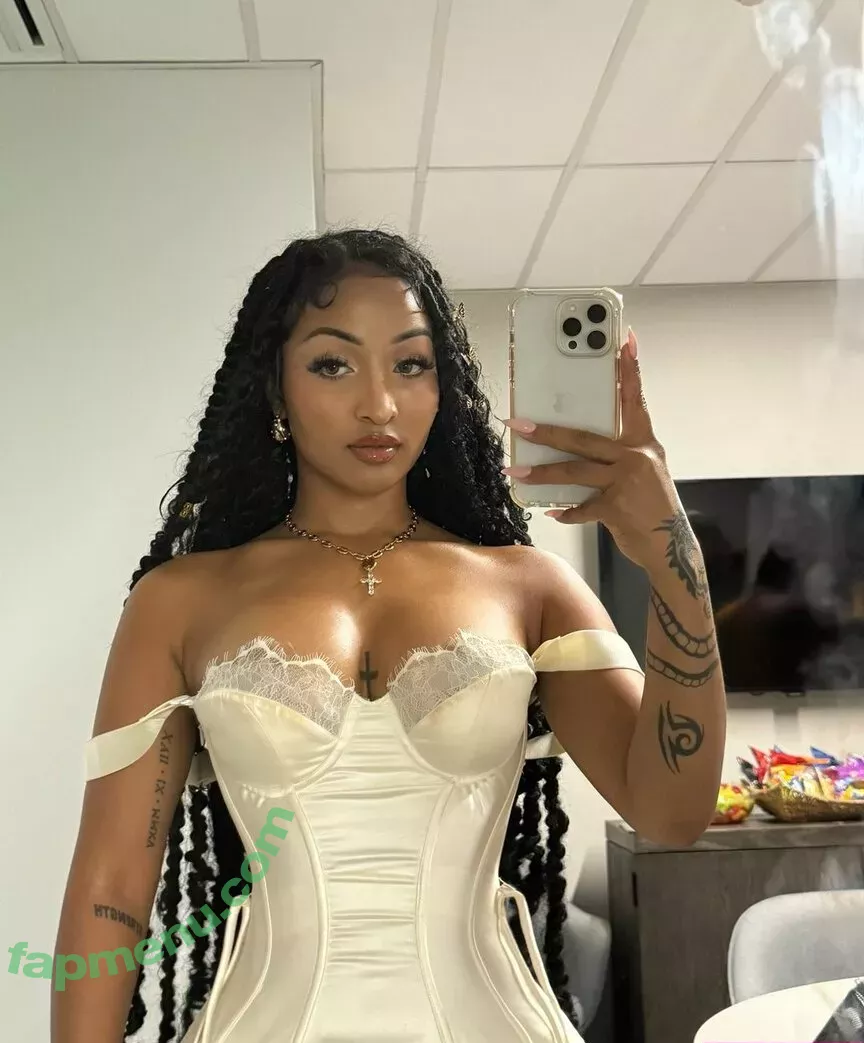 Shenseea nude photo #0227 (Shenseea)