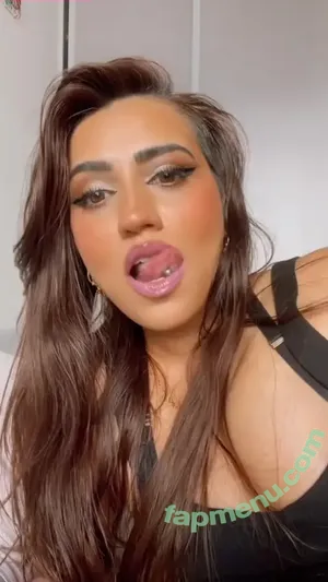 Sheraz Desi / Sherazdesi1.1 / sheenzy_01 / sherazdesi nude photo #0074