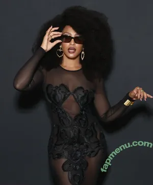 Sheron Menezes / sheronmenezzes nude photo #0189