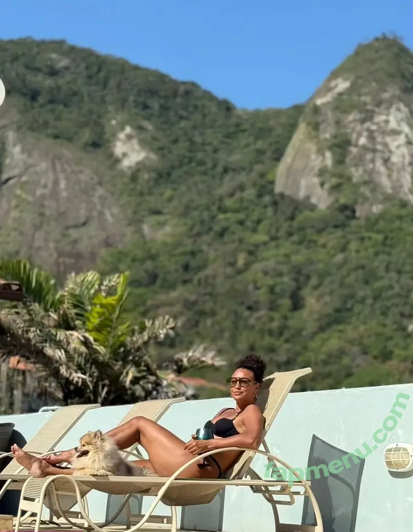 Sheron Menezes nude photo #0179 (sheronmenezzes)
