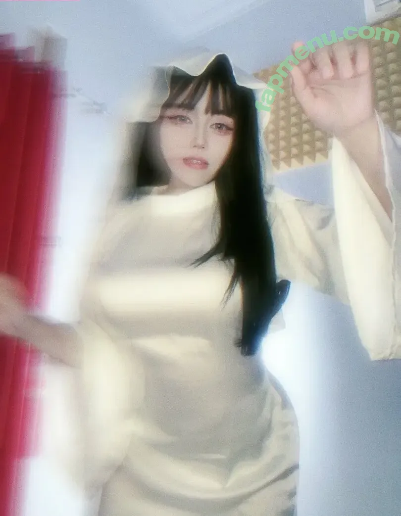 Sherrymoe nude photo #0016 (Indonesia cosplayer / sherrymoe_ / sherryshen)